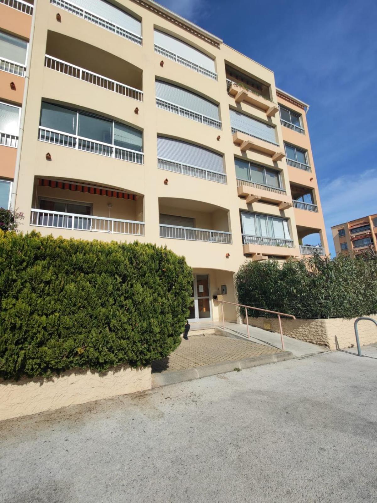 Saint-Mandrier-Sur-Mer Rsd Les Cometes Exterior foto